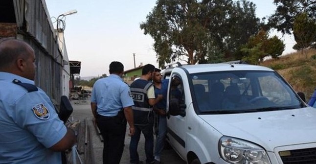 İzmir'de MLKP Operasyonu Yapıldı Gözaltılar Var